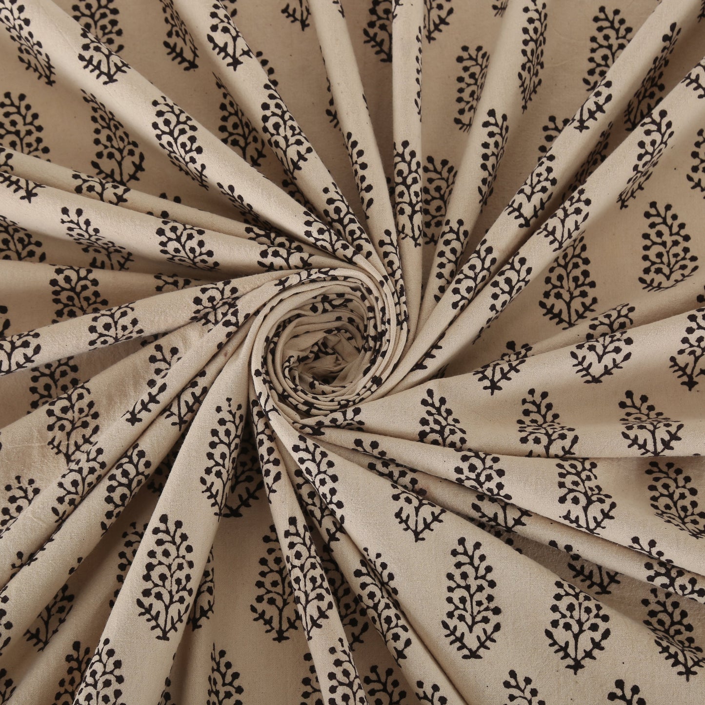 Cotton hand block printed king size bedsheet with pillow covers ( 100 x 108 inches) - Bagru Print